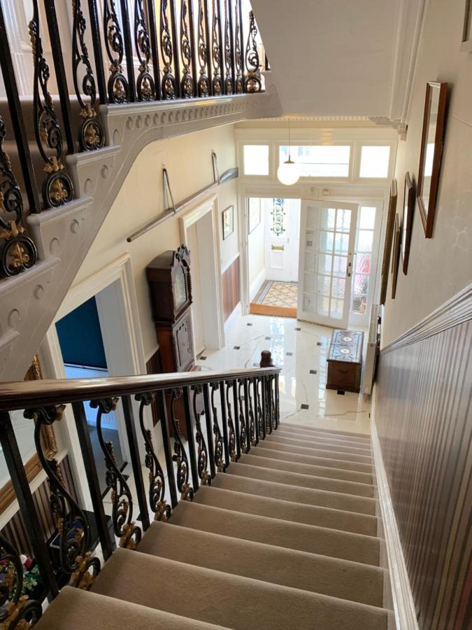 시포스 Aberley House B&B 외부 사진